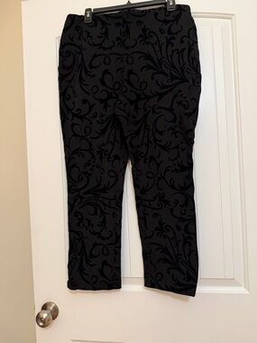 Chico's Black Flocked Velvet Raised Scroll Pattern Dress Pants Sz 2R (12R)